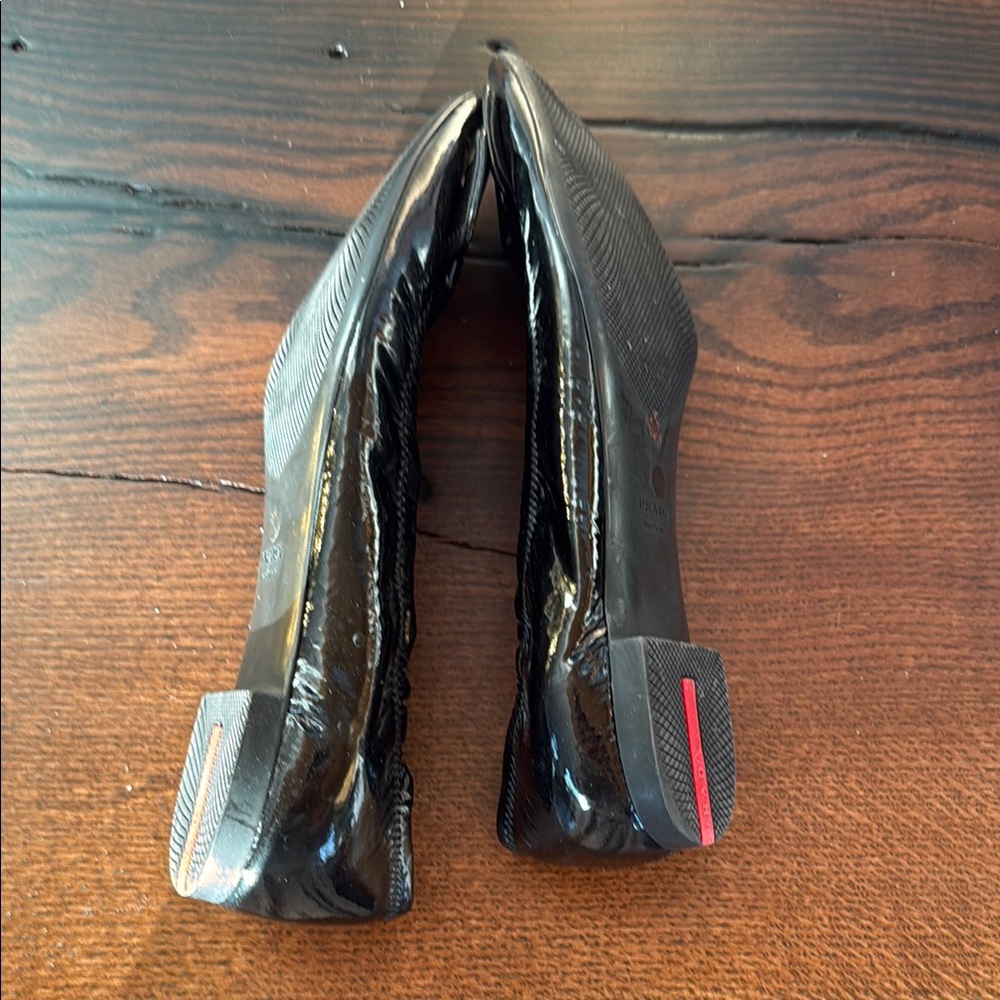 Prada Black Women's Shoes - Picture 4 of 10